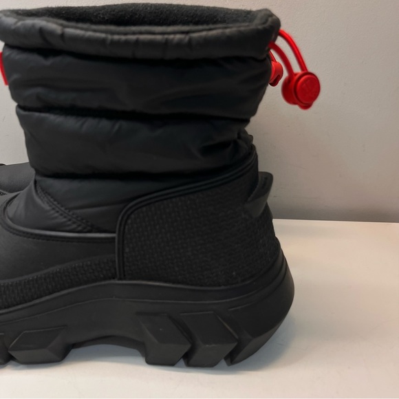 Hunter Intrepid Short Snow Boots, Black, size 7 - Picture 3 of 12